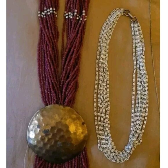 7 Vintage Necklaces - Picture 5 of 8